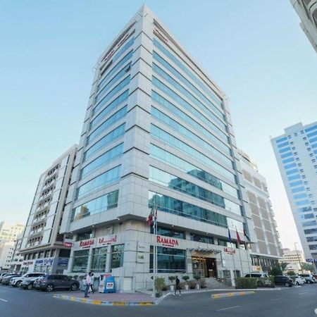Hotel Ramada Downtown Abou Dabi Extérieur photo