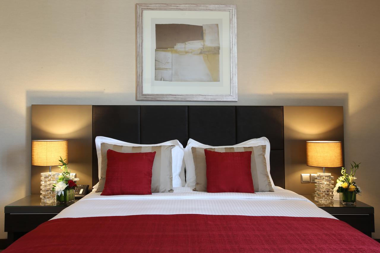 Hotel Ramada Downtown Abou Dabi Extérieur photo